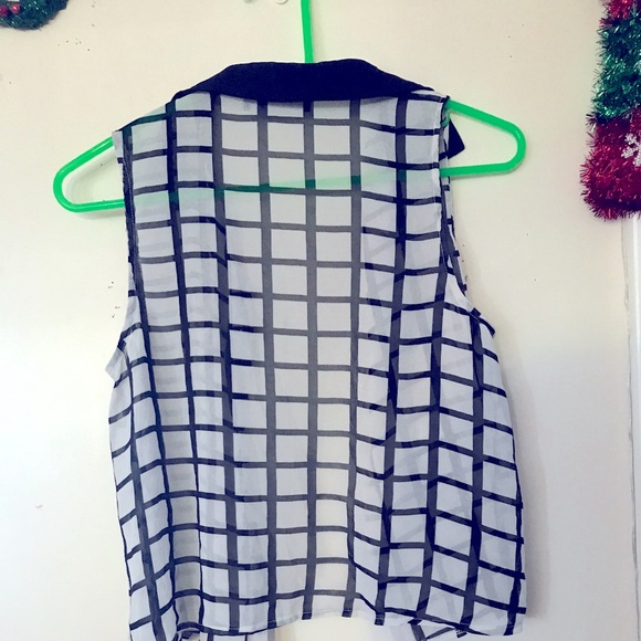 Never worn size 8 Atmosphere sheer top - Picture 2 of 3